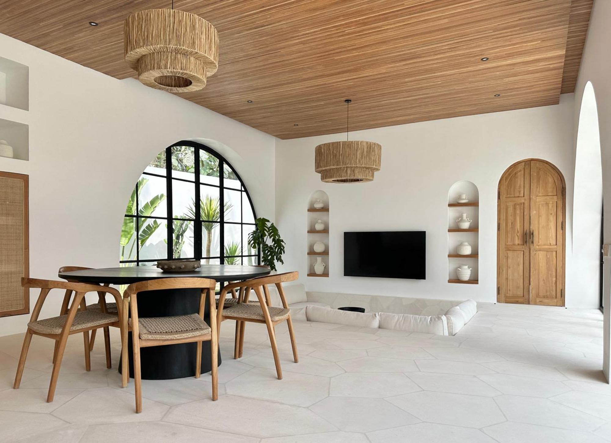 Melrose X The Young Villas Улувату Екстер'єр фото